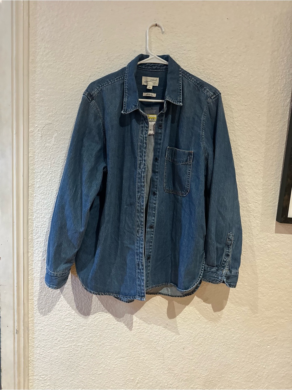 Universal Thread medium wash Denim Button-Up Shirt